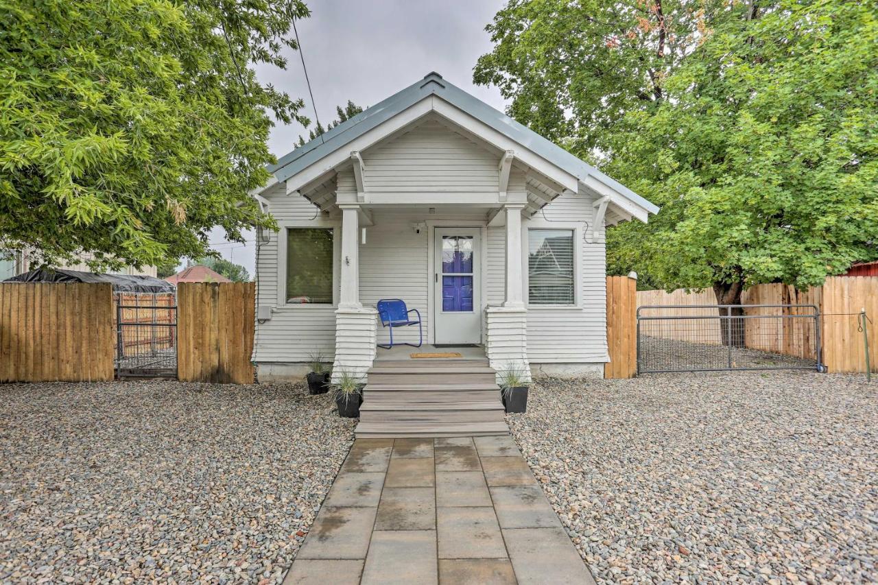 Pet-Friendly Baker City Escape With Private Yard! Extérieur photo