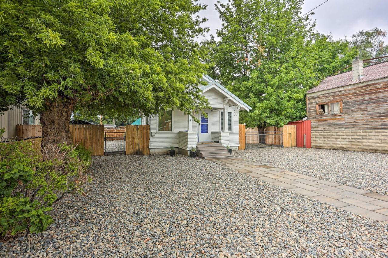 Pet-Friendly Baker City Escape With Private Yard! Extérieur photo