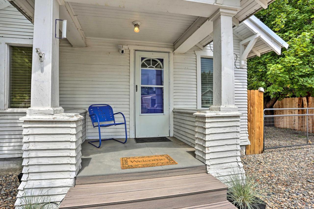 Pet-Friendly Baker City Escape With Private Yard! Extérieur photo